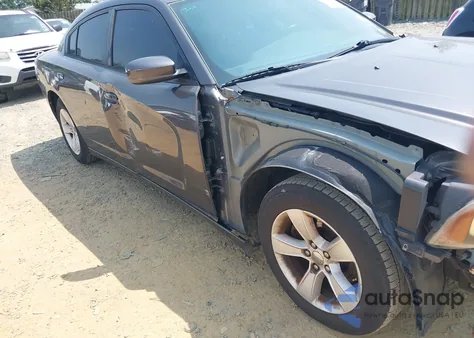 2014 Dodge Charger Sxt z USA, uszkodzony, nr VIN 2C3CDXHG3EH288258